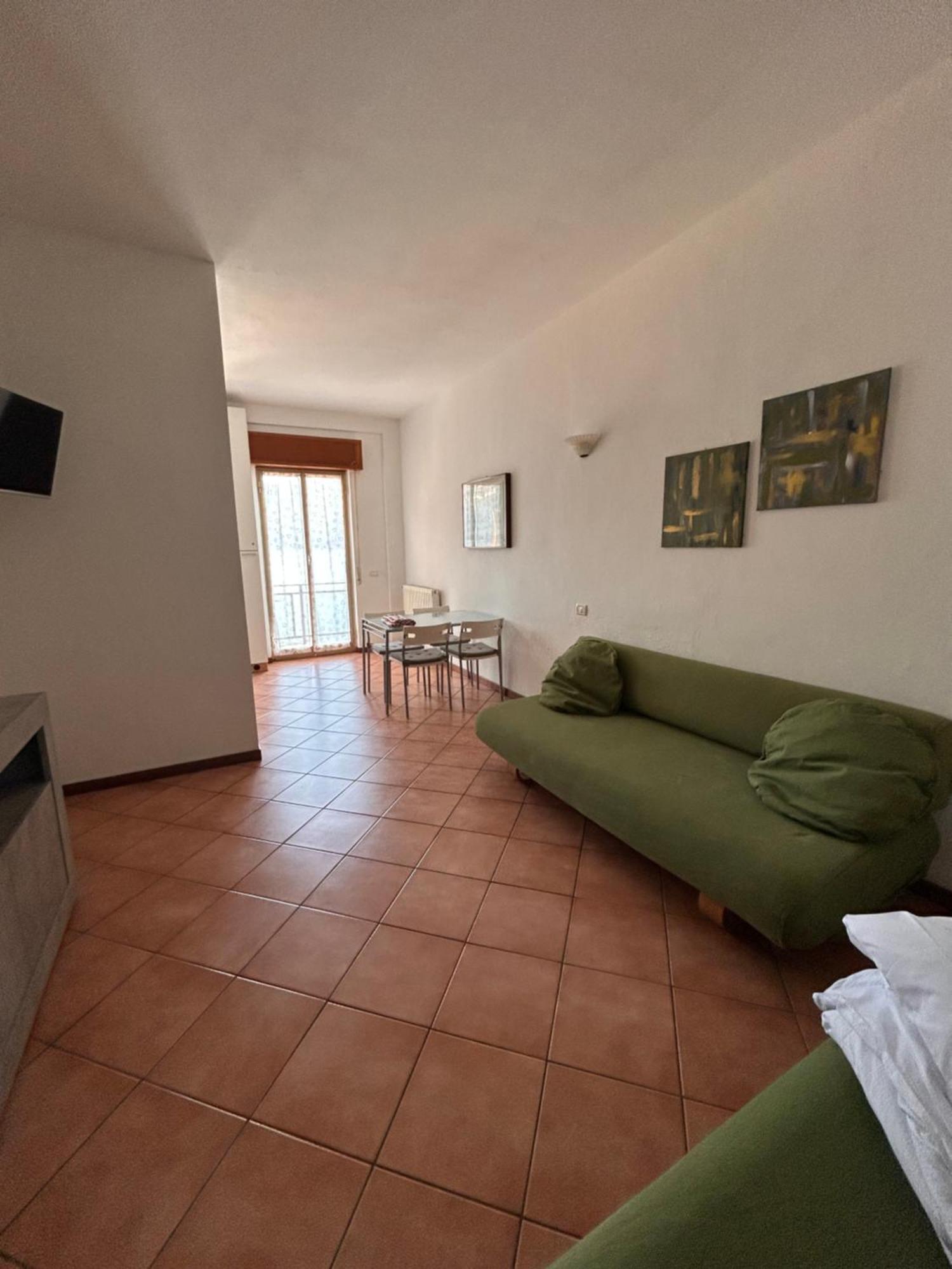 Miralago Casa ميناجيو الغرفة الصورة